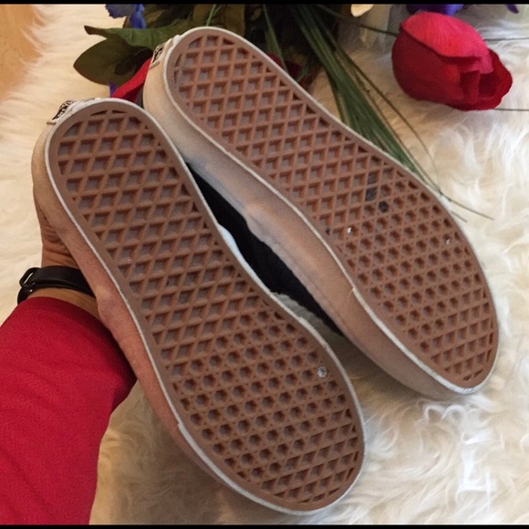 Slip-On Vans - Picture 5 of 5